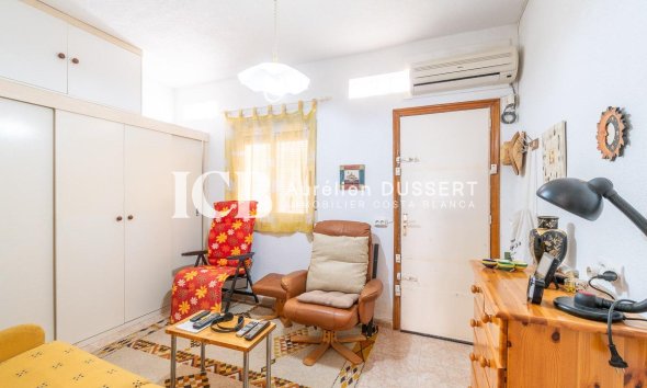 Resale - Apartment / flat -
Torrevieja - Los Frutales