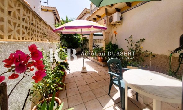 Resale - Townhouse -
Torrevieja - Las calas