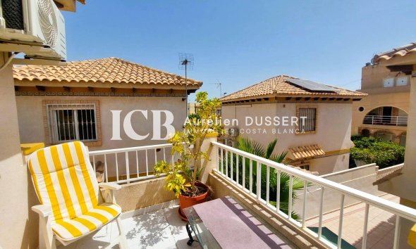 Resale - Townhouse -
Torrevieja - Las calas