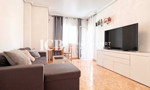 Revente - Appartement -
Torrevieja