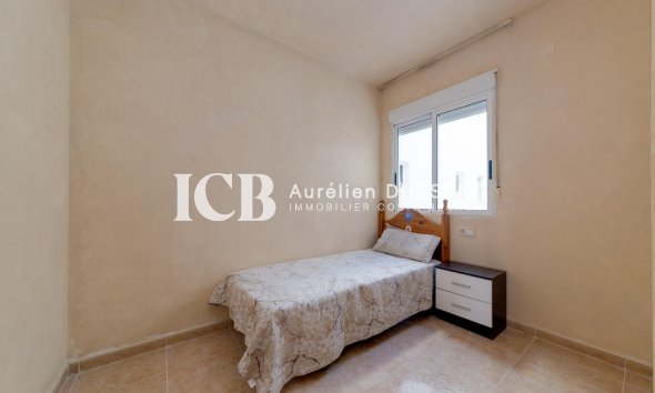 Resale - Apartment / flat -
Torrevieja