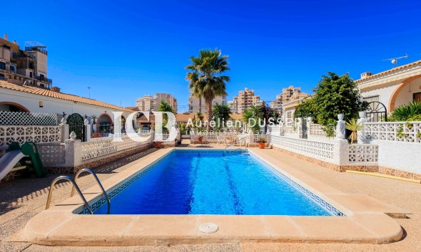 Resale - Apartment / flat -
Torrevieja