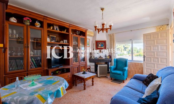 Resale - Townhouse -
Orihuela Costa