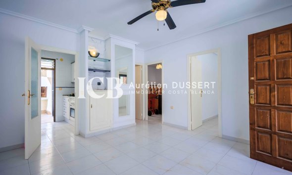 Resale - Apartment / flat -
Torrevieja - La Mata pueblo