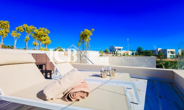 Resale - Villa -
Orihuela Costa - Las Colinas Golf