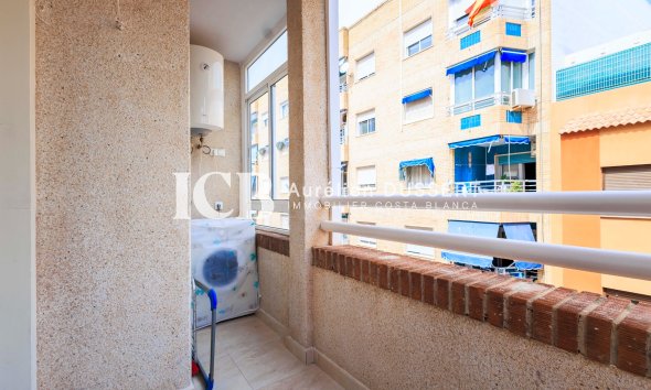 Resale - Apartment / flat -
Torrevieja