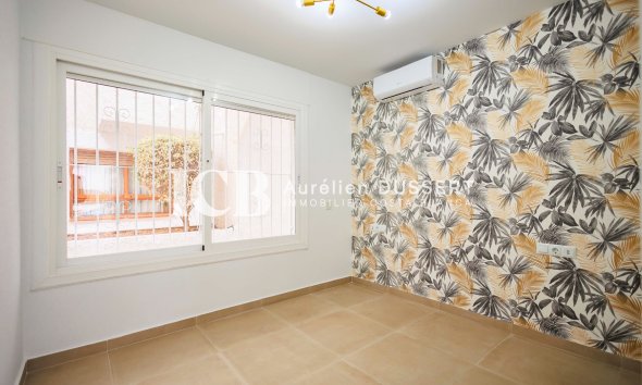 Revente - Appartement -
Orihuela Costa