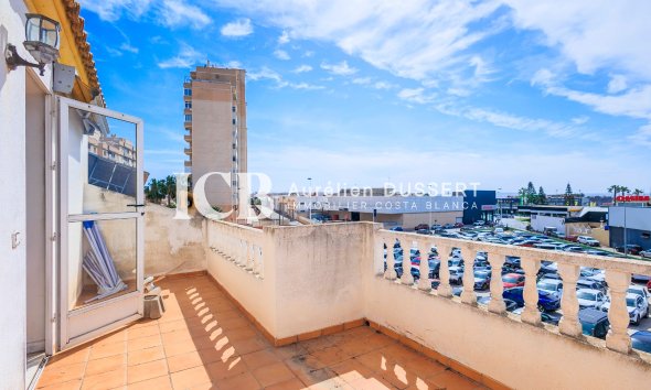 Revente - Villa -
Torrevieja - Aguas Nuevas