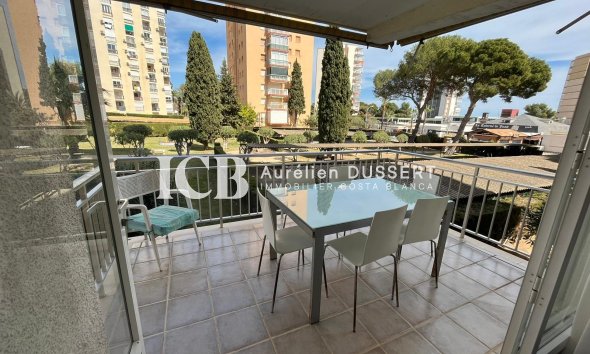 Resale - Apartment / flat -
Orihuela Costa - Campoamor