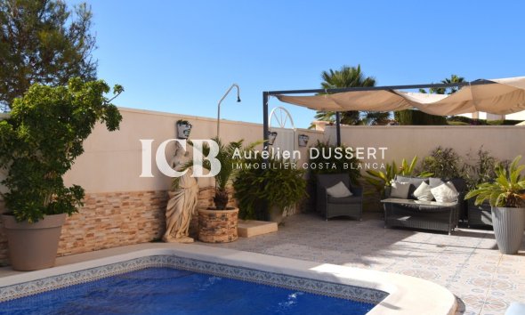 Revente - Villa -
Orihuela Costa - La Zenia