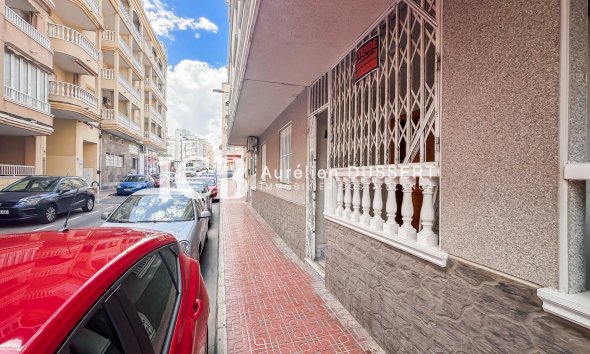 Reventa - Apartamento / piso -
Torrevieja - Centro