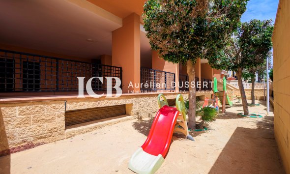 Resale - Apartment / flat -
Torrevieja - Aldea del mar