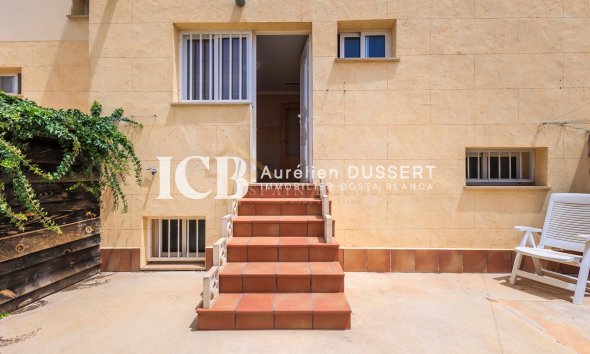 Resale - Townhouse -
Los Montesinos - Alicante