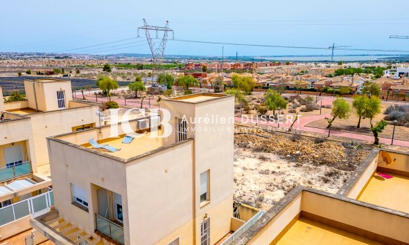 Revente - Maison mitoyenne -
Los Montesinos - Alicante