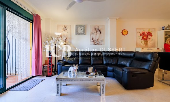 Resale - Apartment / flat -
Orihuela Costa - Villamartín