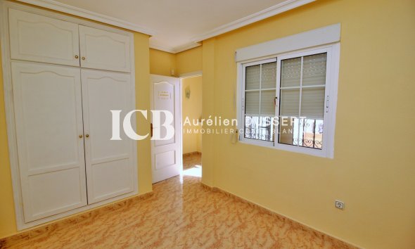 Resale - Townhouse -
Orihuela Costa - Villamartín