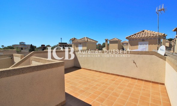 Resale - Townhouse -
Orihuela Costa - Villamartín