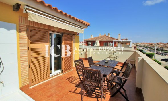 Resale - Townhouse -
Orihuela Costa - Playa Flamenca