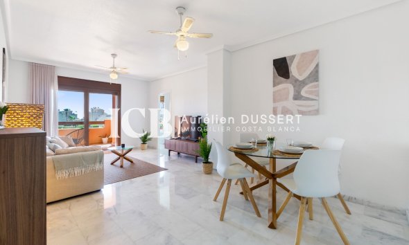 Resale - Apartment / flat -
Orihuela Costa - Villamartín