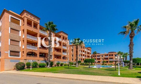 Resale - Apartment / flat -
Orihuela Costa - Villamartín