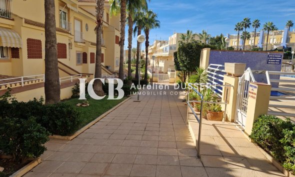 Revente - Appartement -
Orihuela Costa - Campoamor