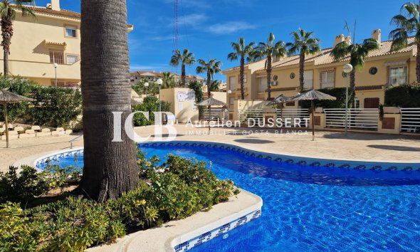 Reventa - Apartamento / piso -
Orihuela Costa - Campoamor