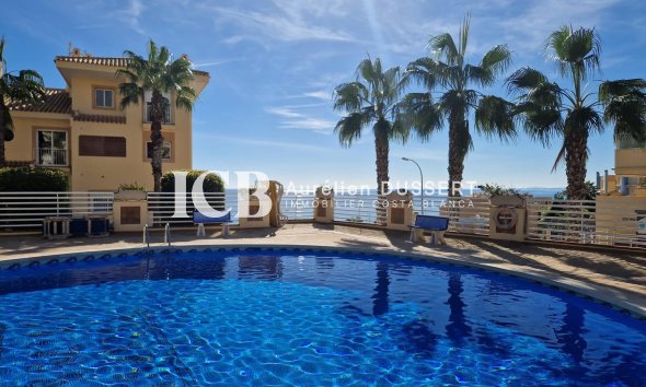 Revente - Appartement -
Orihuela Costa - Campoamor