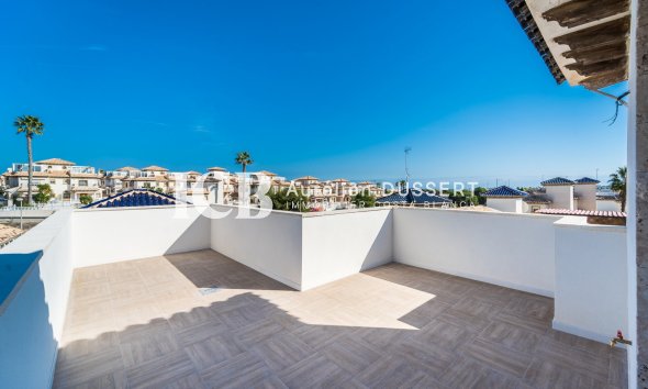 Reventa - Villa -
Orihuela Costa - Playa Flamenca