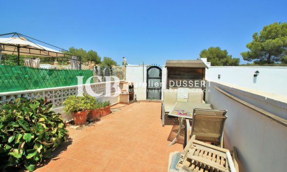 Resale - Townhouse -
Orihuela Costa - Villamartín