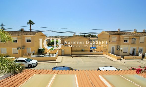 Resale - Townhouse -
Orihuela Costa - Villamartín