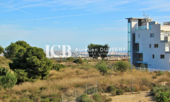 Resale - Townhouse -
Orihuela Costa - Villamartín