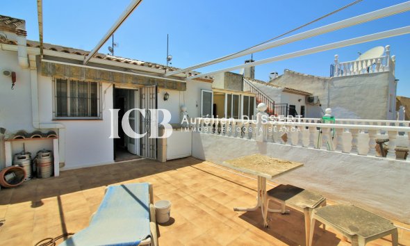 Resale - Townhouse -
Orihuela Costa - Villamartín