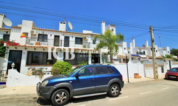 Resale - Townhouse -
Orihuela Costa - Villamartín