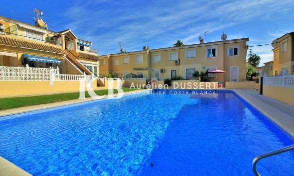 Resale - Townhouse -
Orihuela Costa - Villamartín