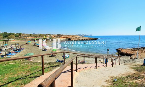 Resale - Apartment / flat -
Orihuela Costa - Playa Flamenca