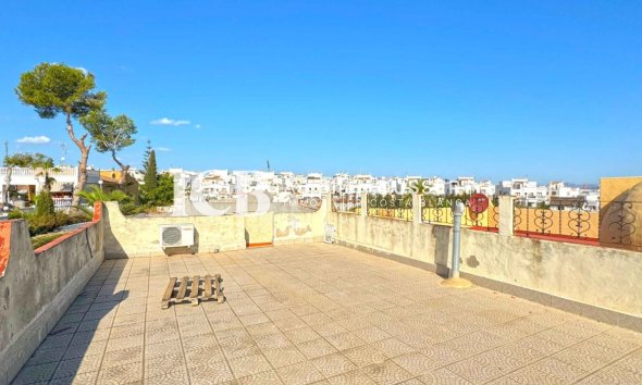 Resale - Townhouse -
Torrevieja - Los Balcones - Los Altos del Edén