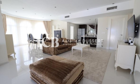 Reventa - Villa -
Ciudad Quesada - Ciudad Quesada - Doña Pepa