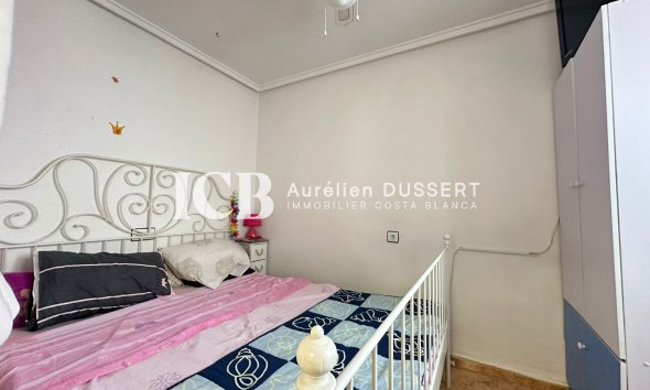 Resale - Apartment / flat -
Torrevieja - El Limonar