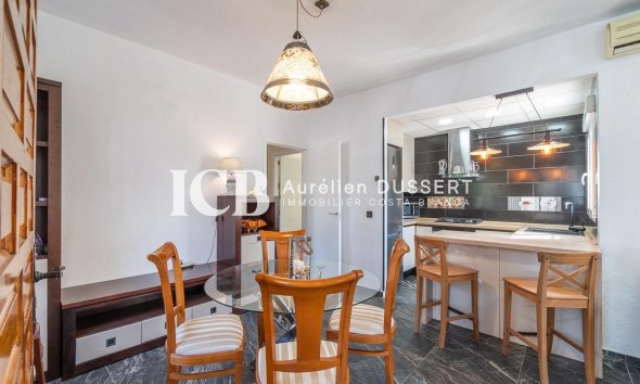 Resale - Villa -
Orihuela Costa - La Florida