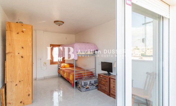 Resale - Villa -
Orihuela Costa - La Florida