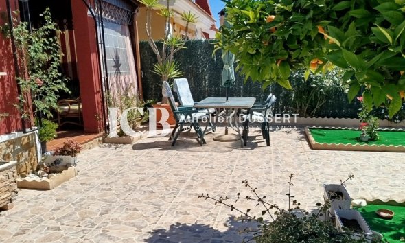 Resale - Villa -
Guardamar del Segura - El Raso