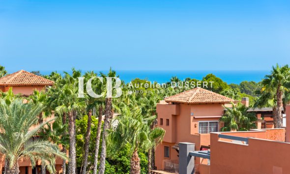 Resale - Apartment / flat -
Orihuela Costa - Villamartín