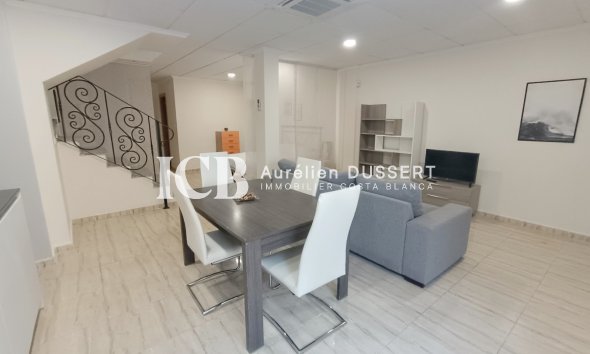 Resale - Townhouse -
Ciudad Quesada - Doña pepa