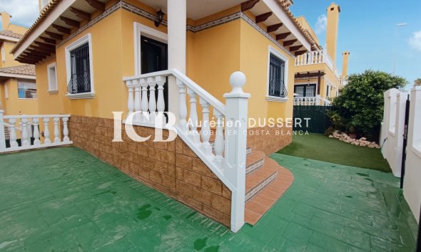 Resale - Villa -
Ciudad Quesada - Doña pepa