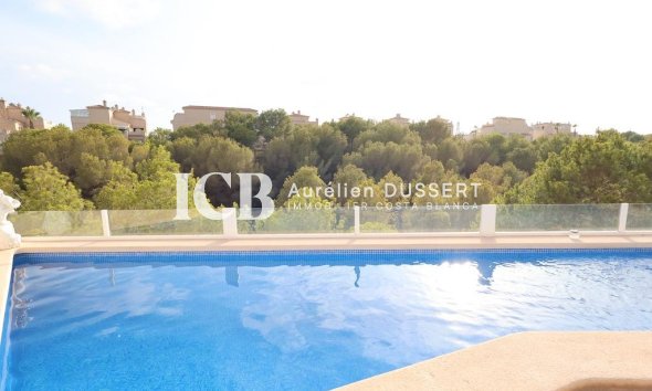 Resale - Villa -
Orihuela Costa - Playa Flamenca