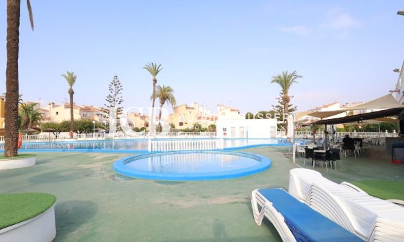 Resale - Townhouse -
Torrevieja - Torretas