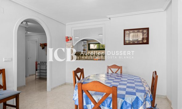 Resale - Apartment / flat -
Orihuela Costa - Campoamor