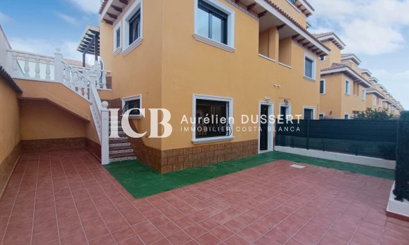 Resale - Townhouse -
Ciudad Quesada - Lo marabú