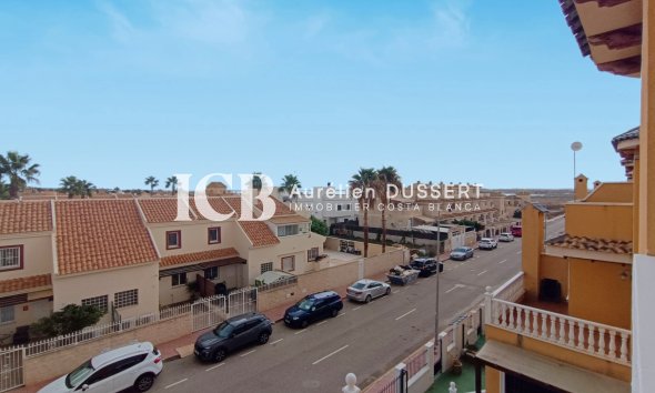 Resale - Townhouse -
Ciudad Quesada - Lo marabú