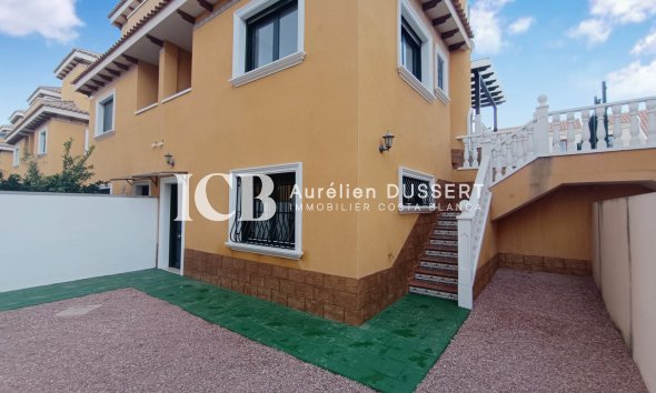 Resale - Townhouse -
Ciudad Quesada - Lo marabú